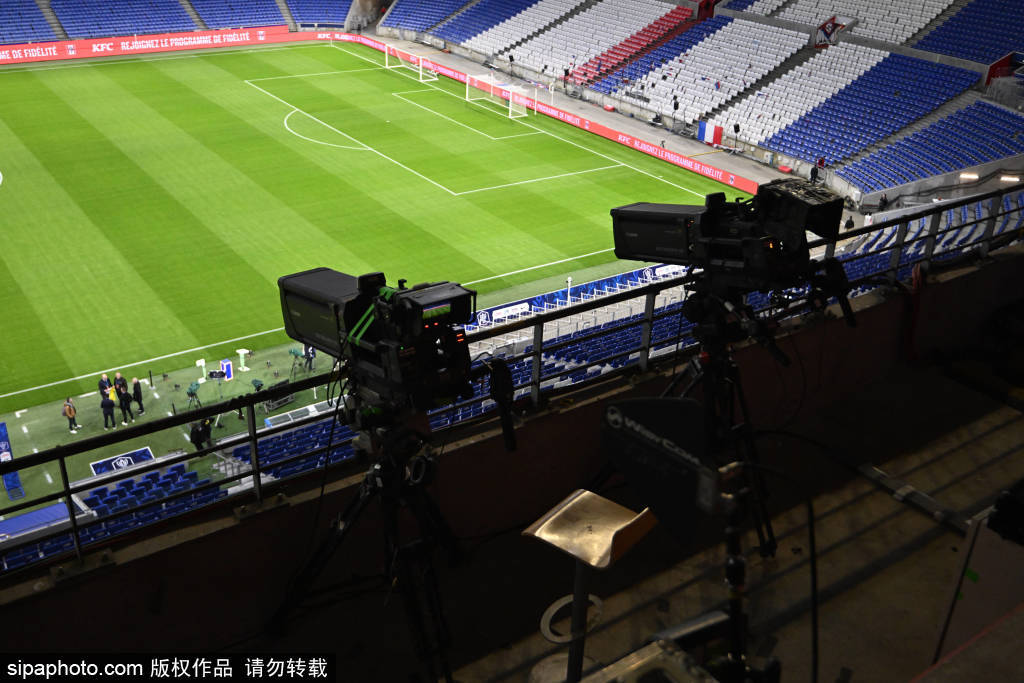 法国大区主席怒批:法甲争冠战竟随意延期,朗斯立场被忽视