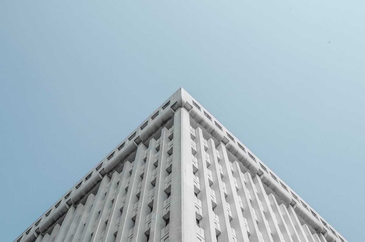 意甲媒体透露：莫德里奇将在世界杯结束后，再评估是否留在米兰俱乐部