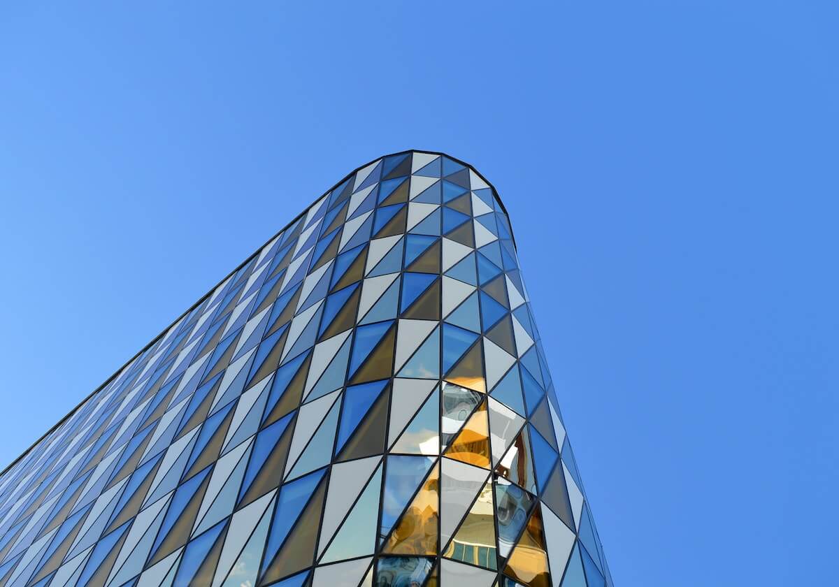 利物浦强势回应阿森纳！斯洛特麾下“铁打核心”浮现——五大焦点解析