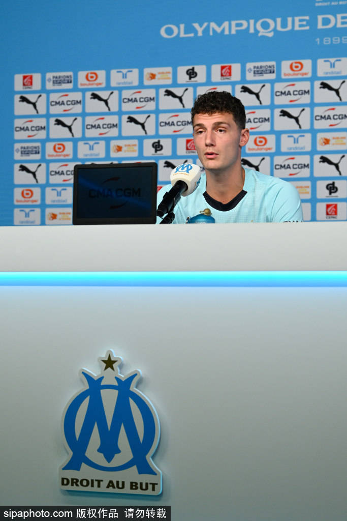 紧迫!1亿转费会难填鸿沟?德泽尔比坦言:皇马绝非普通对手